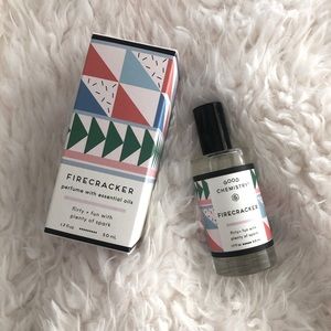 NWT Firecracker by Good Chemistry